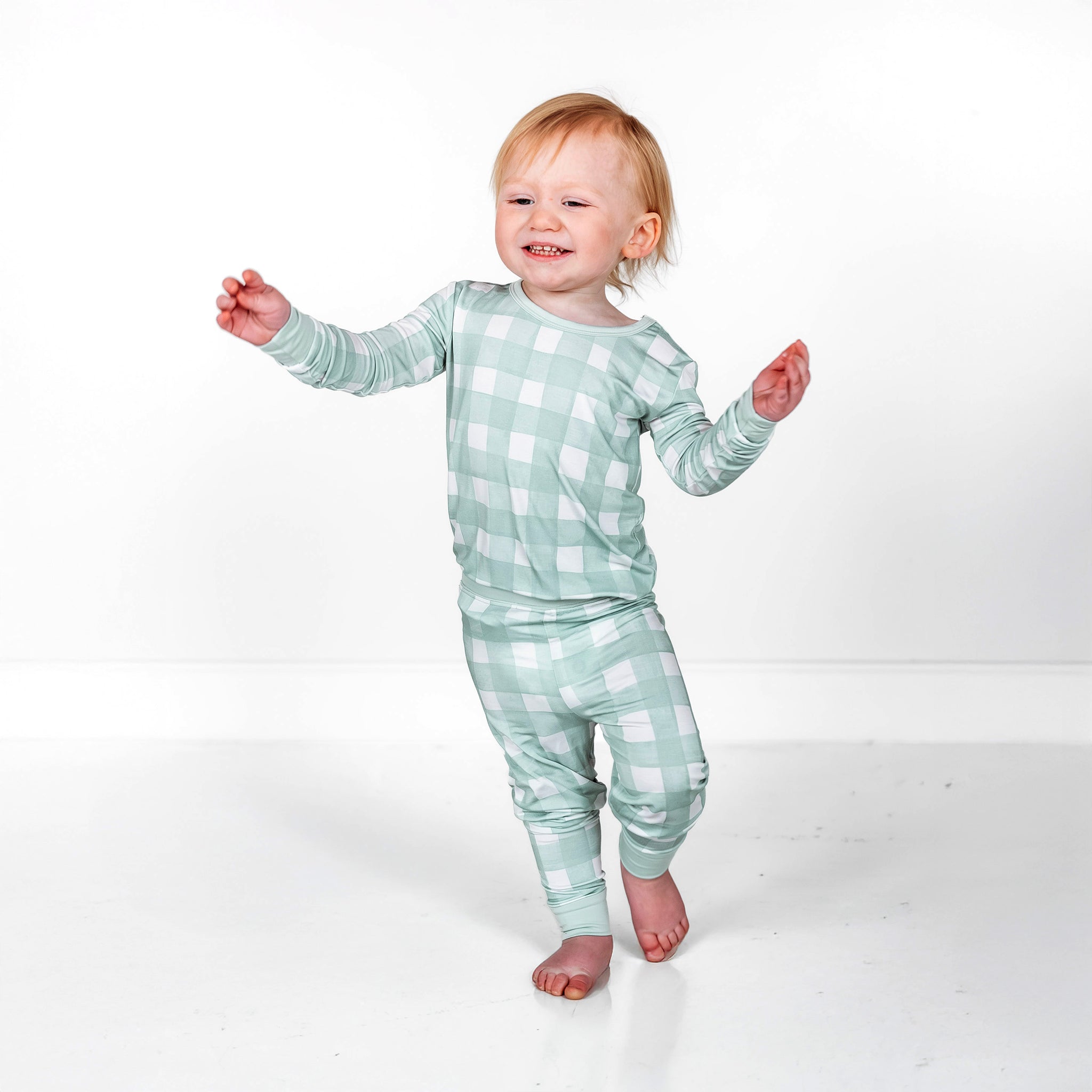 Sage Gingham 2-Piece Long Sleeve Pajamas