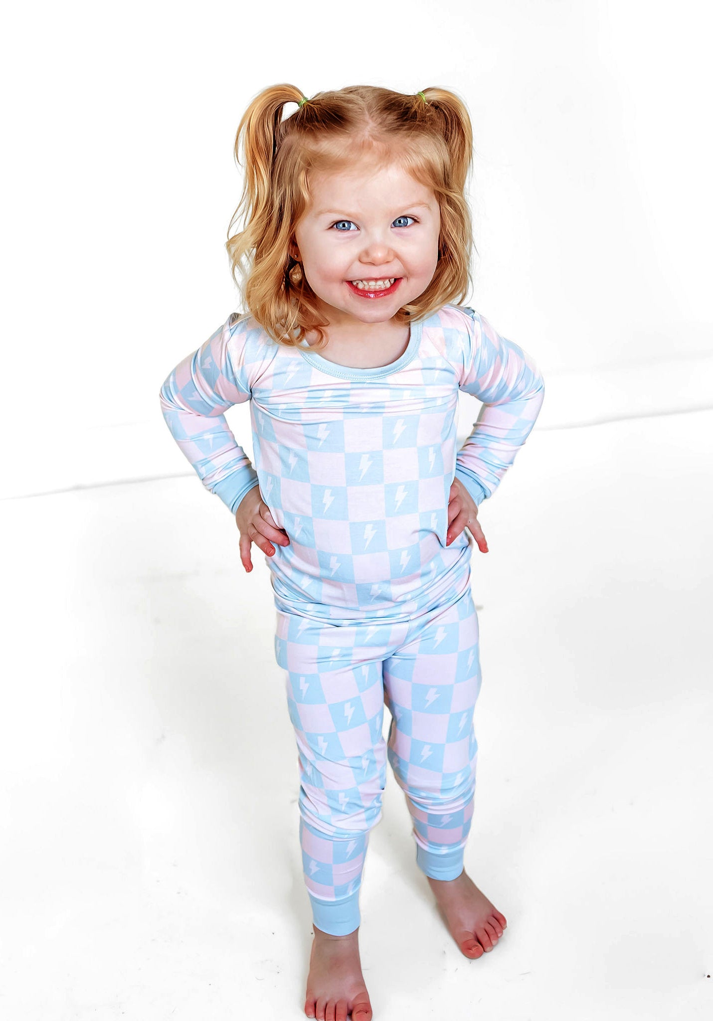 Checkered Bolts Women's 2-piece Short Set