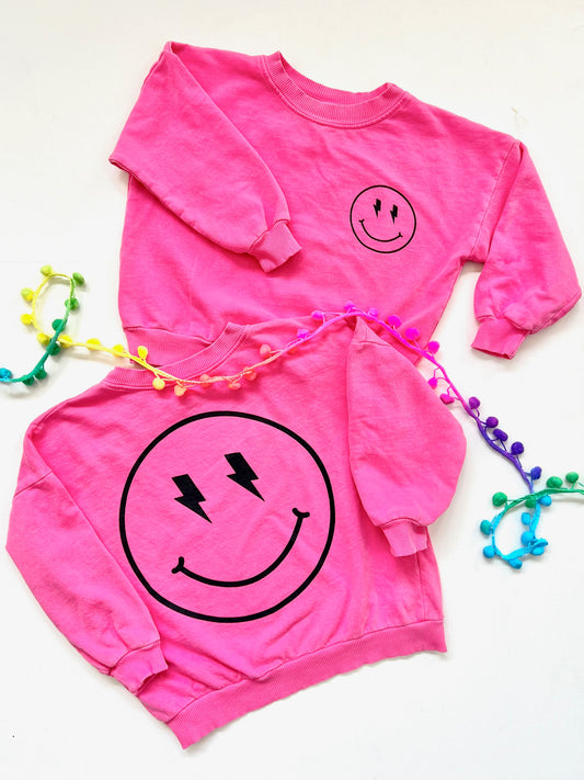 Happy Face Sweatshirt in Neon Pink