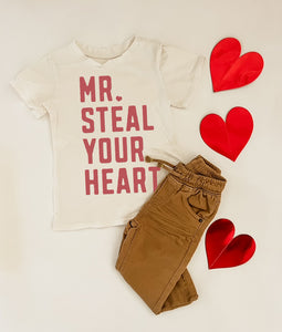 Mr. Steal Your Heart tee in off white