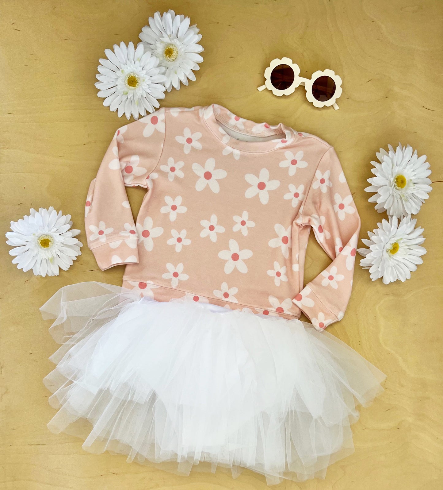 All Over Daisy Sweatshirt in Seashell