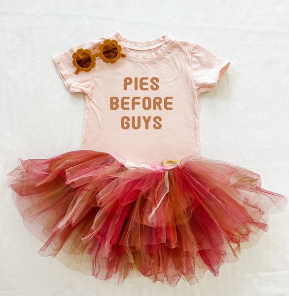 Pies Before Guys Tee in Seashell