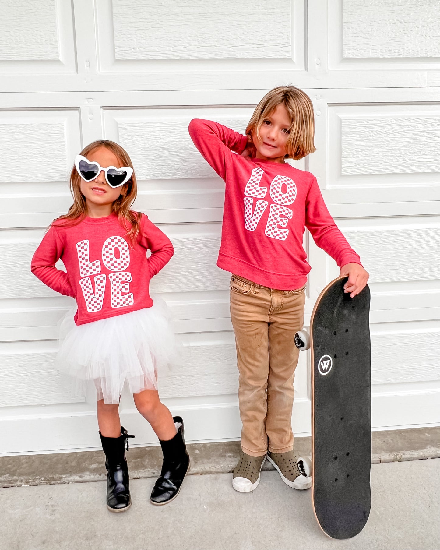 Love Checkered Sweatshirt in Dark Cherry