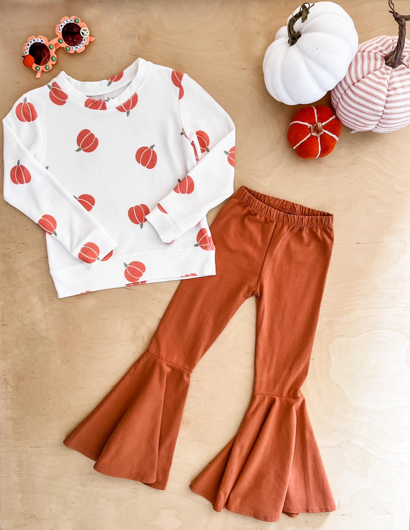 Mini Pumpkin Sweatshirt in Off White